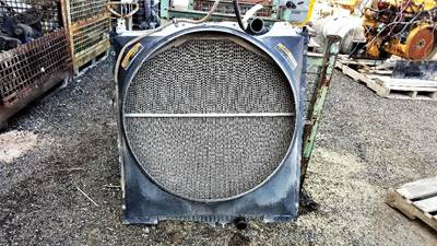 Volvo VNL Radiator