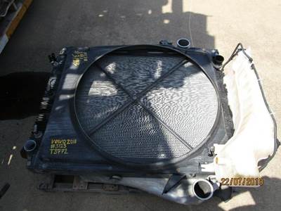 Volvo VNL Radiator