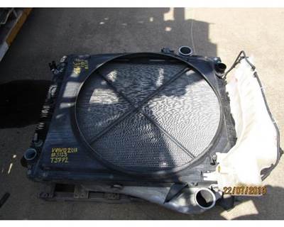 Volvo VNL Radiator