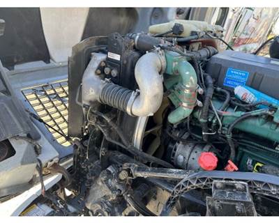Volvo VNL Radiator