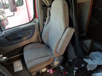 Freightliner Cascadia 125 Right Seat