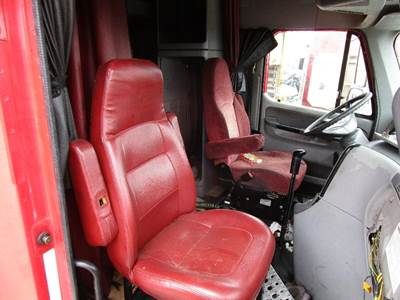 Freightliner Columbia 120 Right Seat