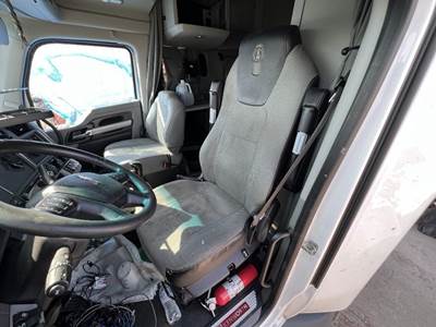 Kenworth T680 Left Seat
