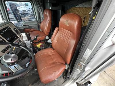 Mack Pinnacle CXU613 Left Seat for a Mack CXU613