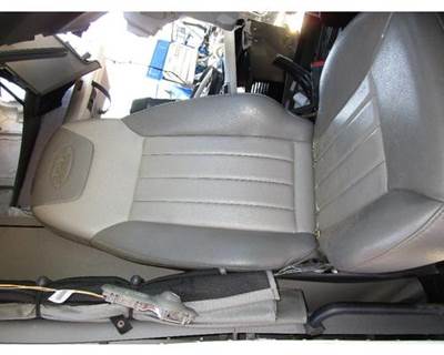 Peterbilt 579 Right Seat