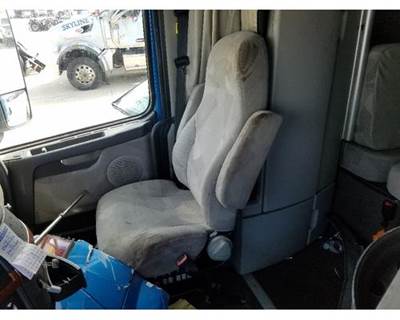 Volvo VNL Right Seat