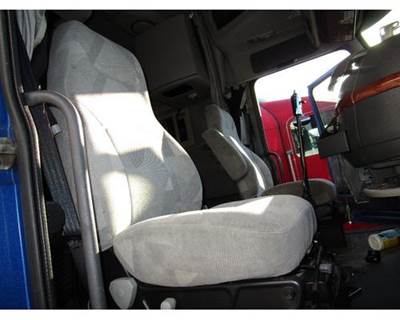 Volvo VNL Right Seat