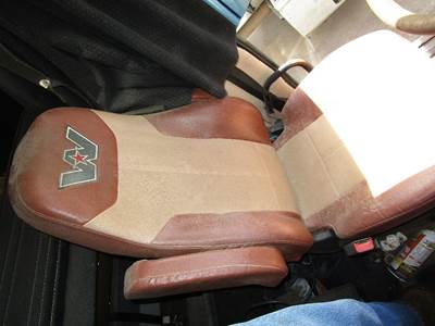 Western Star AIR RIDE Left Seat for a Western Star TR 5700