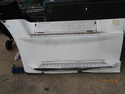 Freightliner Cascadia Fairing for a Freightliner CASCADIA 125