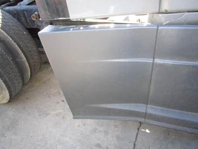 Freightliner Cascadia Right Fairing for a Freightliner CASCADIA 125