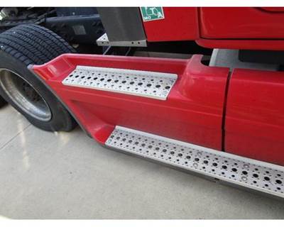 Freightliner Cascadia Right Fairing for a Freightliner CASCADIA 125