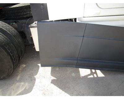 Freightliner Cascadia Right Fairing for a Freightliner CASCADIA 125