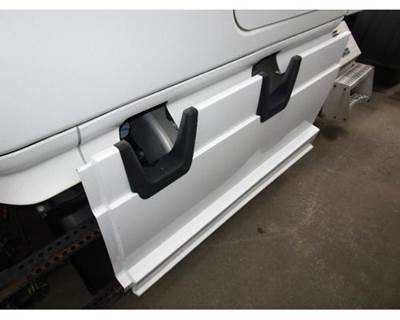 Freightliner Cascadia Left Fairing for a Freightliner CASCADIA 132