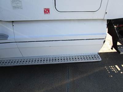 Freightliner Columbia Fairing for a Freightliner COLUMBIA 120