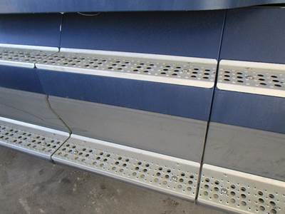 Freightliner FLD120 Right Fairing