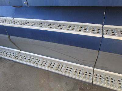 Freightliner FLD120 Right Fairing