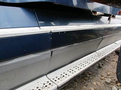 Freightliner FLD120 Left Fairing