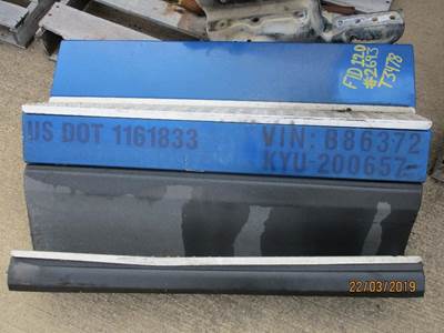 Freightliner FLD120 Fairing