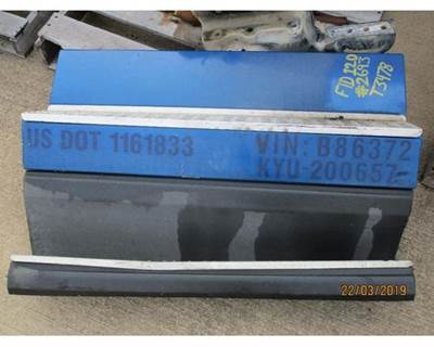 Freightliner FLD120 Fairing