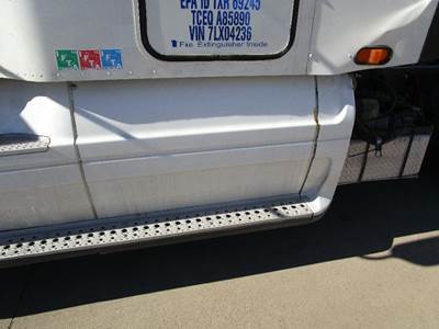 Freightliner ST120 Left Fairing