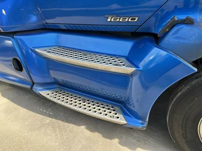 Kenworth T680 Right Fairing