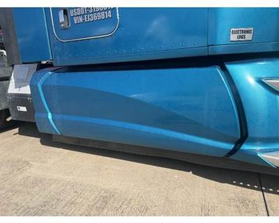 Kenworth T680 Right Fairing