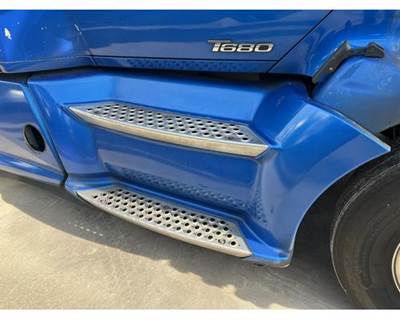 Kenworth T680 Right Fairing