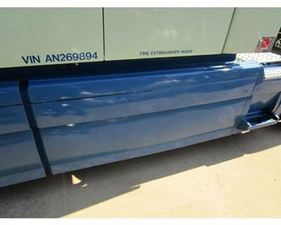 Volvo VNL Left Fairing