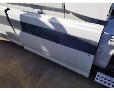 Volvo VNL Fairing