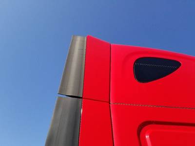 Freightliner Cascadia Right Sleeper Fairing for a Freightliner CASCADIA 125