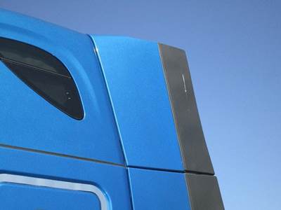 Freightliner Cascadia Left Sleeper Fairing for a Freightliner CASCADIA 126