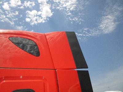 Freightliner Cascadia Left Sleeper Fairing for a Freightliner CASCADIA 126