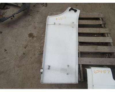 Freightliner Cascadia Sleeper Fairing for a Freightliner CASCADIA 125