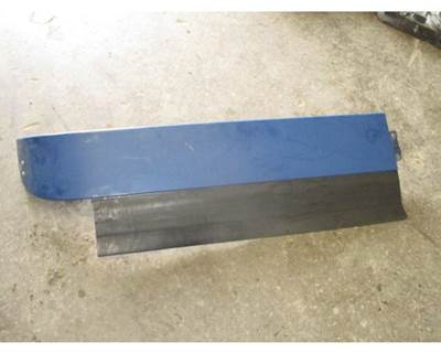Freightliner Cascadia Sleeper Fairing for a Freightliner CASCADIA 125