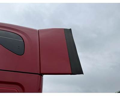 Freightliner Cascadia Left Sleeper Fairing for a Freightliner CASCADIA 125