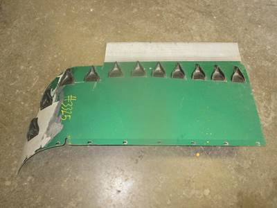 Freightliner Columbia Sleeper Fairing for a Freightliner COLUMBIA 120