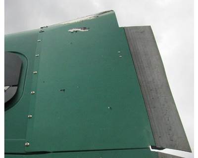 Freightliner Columbia Left Sleeper Fairing for a Freightliner COLUMBIA 120