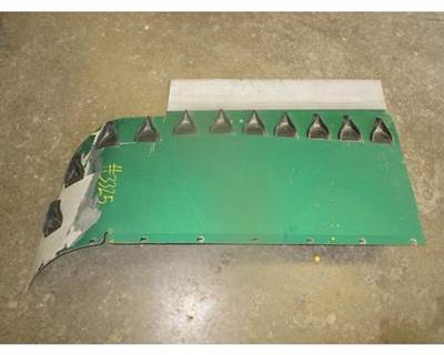 Freightliner Columbia Sleeper Fairing for a Freightliner COLUMBIA 120