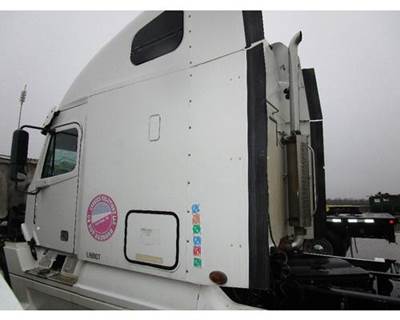 Freightliner Columbia Left Sleeper Fairing for a Freightliner COLUMBIA 120