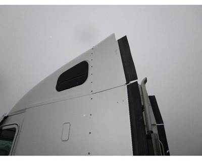 Freightliner Columbia Left Sleeper Fairing for a Freightliner COLUMBIA 120