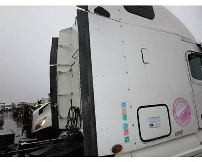 Freightliner Columbia Right Sleeper Fairing for a Freightliner COLUMBIA 120