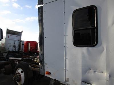 Freightliner Coronado Right Sleeper Fairing for a Freightliner CORONADO 132