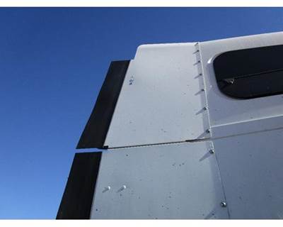 Freightliner ST120 Right Sleeper Fairing