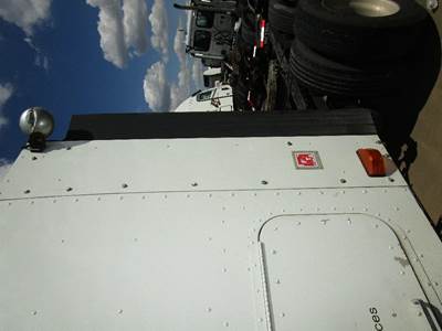 International 9400i Left Sleeper Fairing