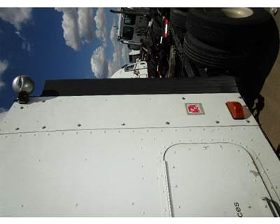 International 9400i Left Sleeper Fairing