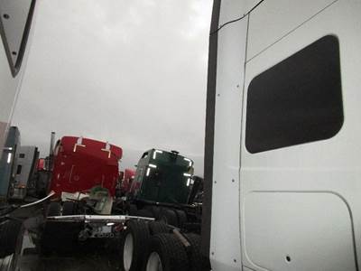 International ProStar Right Sleeper Fairing