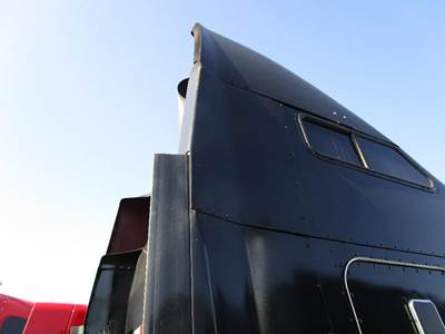 Kenworth T600 Right Sleeper Fairing