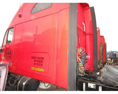 Kenworth T700 Left Sleeper Fairing