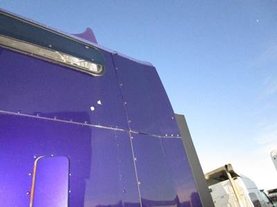 Kenworth W900 Left Sleeper Fairing