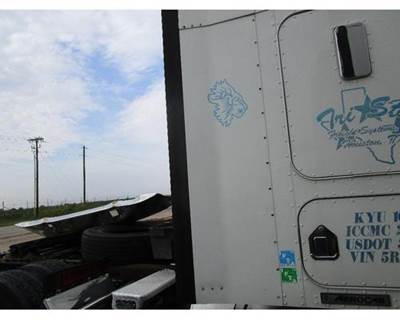 Kenworth W900 Right Sleeper Fairing